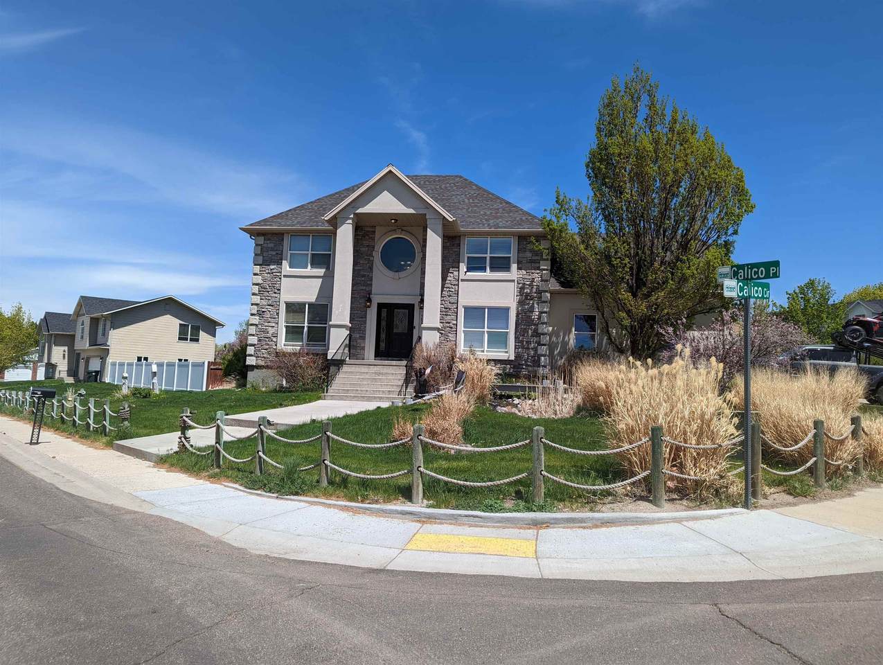 1620 Calico Cr - Photo 1