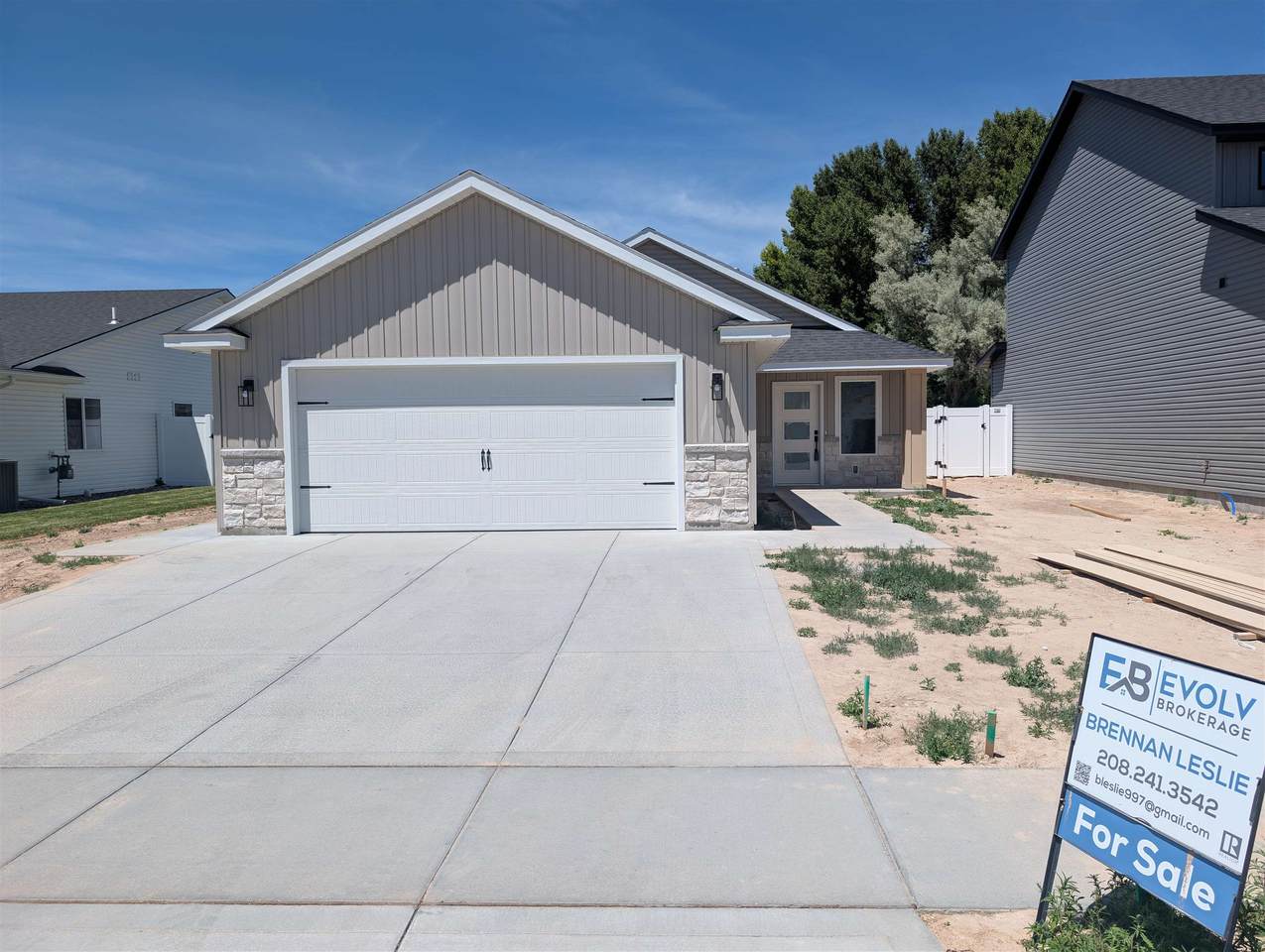 1286 Troy - Photo 1