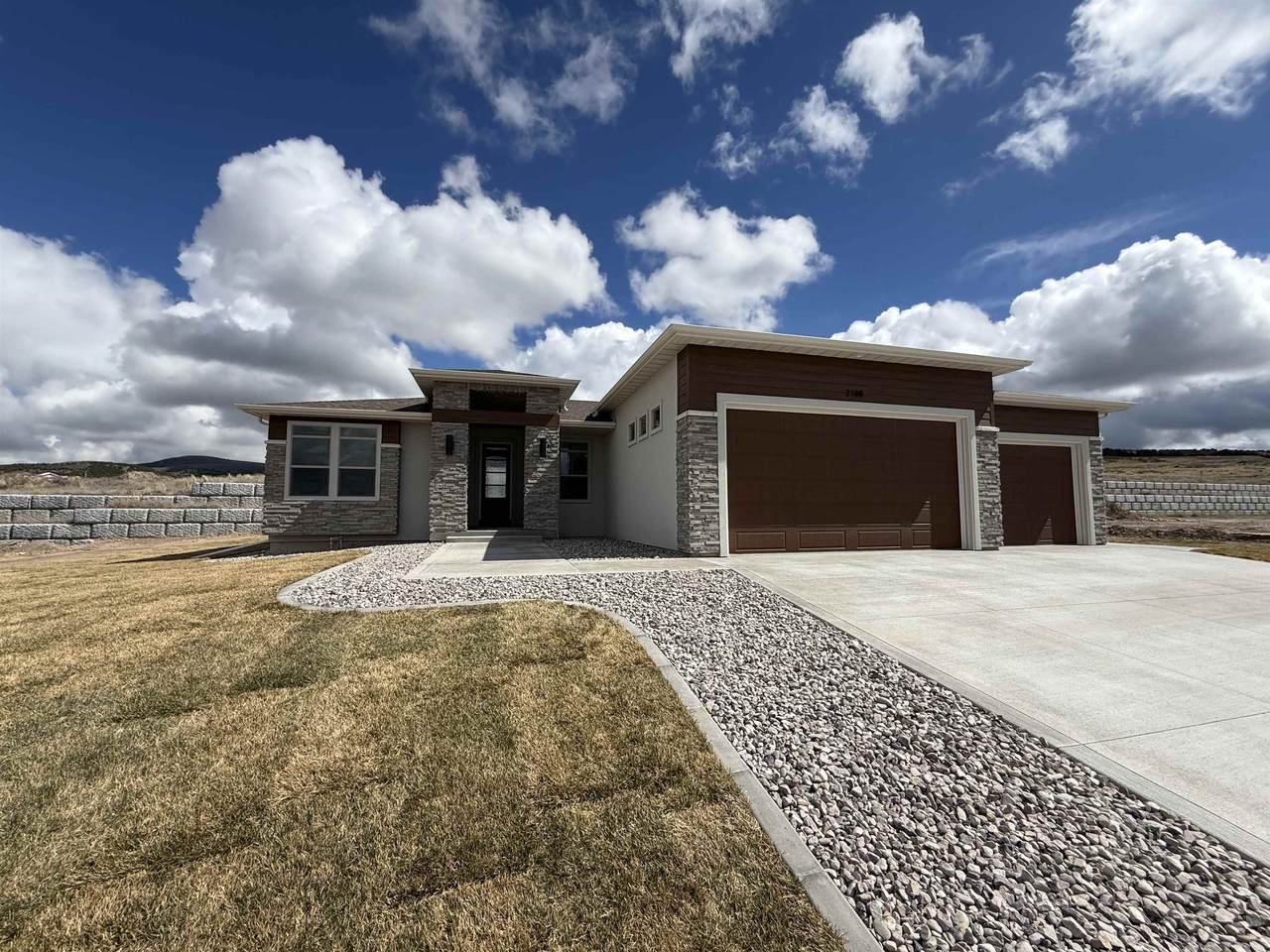 2188 Ryker St - Photo 1