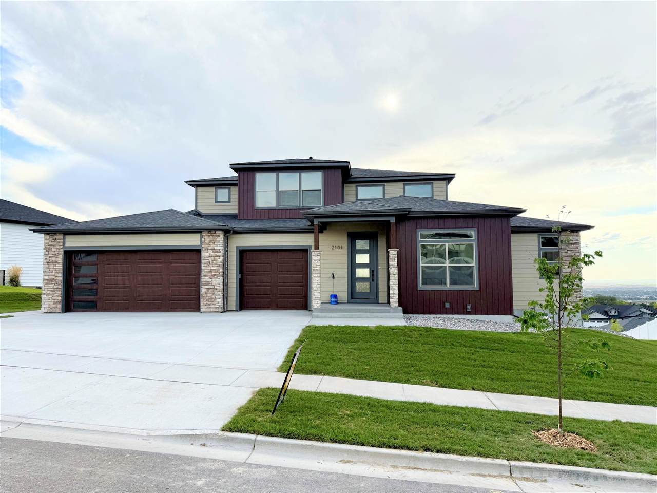 2101 Keagan Ct - Photo 1