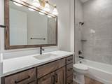 1571 835 E - Photo 32