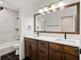 1571 835 E - Photo 36