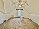 708 Arthur - Photo 18