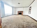 708 Arthur - Photo 6