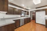 165 900 W - Photo 11