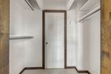 165 900 W - Photo 22