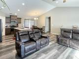 1119 Sweetwater Dr - Photo 2