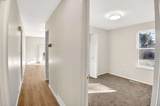 1586 Golden Gate St - Photo 11