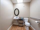 240 18th - Photo 17