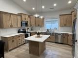 1352 Troy Ln - Photo 7