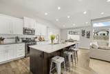 825 Hallmark - Photo 9