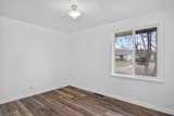 957 Meadowbrook Ln - Photo 12