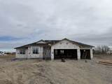 315 310 W - Photo 1