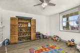 8075 55 W - Photo 22
