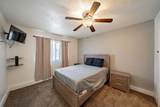 1040 Everett Ave - Photo 22