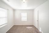1040 Everett Ave - Photo 28