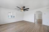 1897 Hampton Way - Photo 4