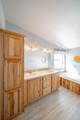 429 400 W - Photo 18