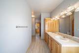 429 400 W - Photo 20