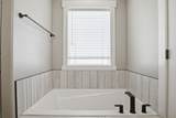 1099 Dolostone - Photo 23
