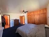 2046 Center - Photo 11