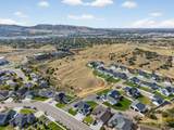 451 Vista - Photo 36