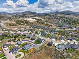 451 Vista - Photo 38