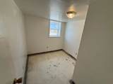 340 Connor St - Photo 17