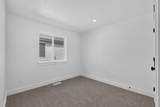 1870 Brynwood Ave - Photo 24