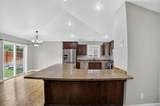 2641 Hillview Dr - Photo 11