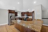 2641 Hillview Dr - Photo 14
