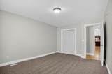 2641 Hillview Dr - Photo 33