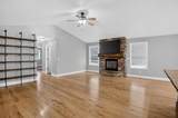 2641 Hillview Dr - Photo 9
