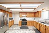 832 Wildrose - Photo 11