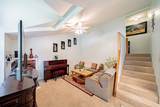 832 Wildrose - Photo 2