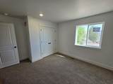 1875 Brynwood Ave - Photo 17