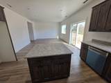 1875 Brynwood Ave - Photo 4