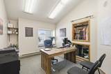 17 Center - Photo 21
