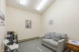 17 Center - Photo 24