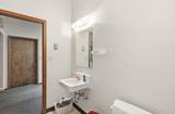 17 Center - Photo 25