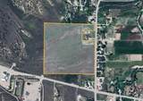 7455 Portneuf Rd - Photo 40