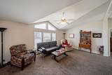 440 Holly - Photo 8