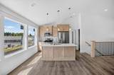 326 Lakeview Blvd - Photo 18