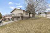 144 Oasis Dr - Photo 3