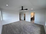 317 315 W - Photo 18