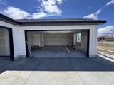 317 315 W - Photo 4
