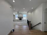 317 315 W - Photo 5