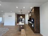 317 315 W - Photo 7