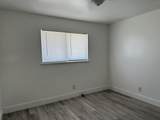1070 Mckinley Ave - Photo 15