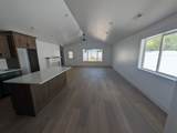 1286 Troy - Photo 3